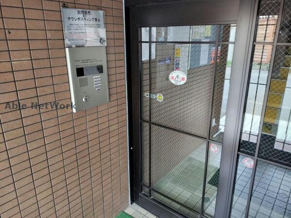 メープル桑園駅の物件外観写真